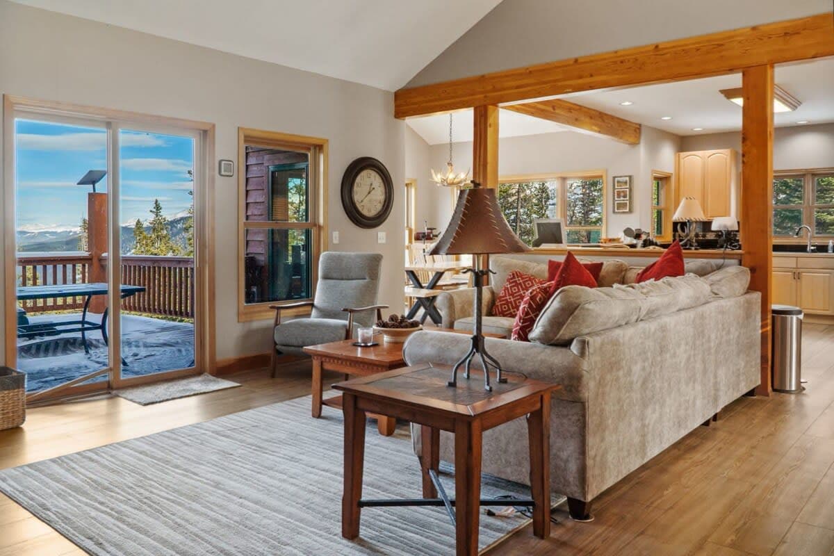 Blue River Retreat - Image 11