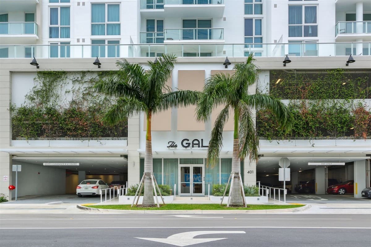 Palm Residence - Image 14