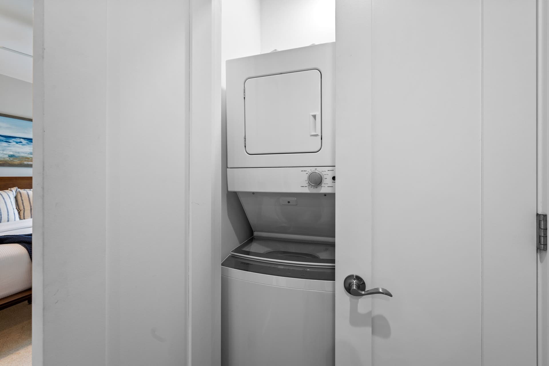 Beachside Haven - Image 25