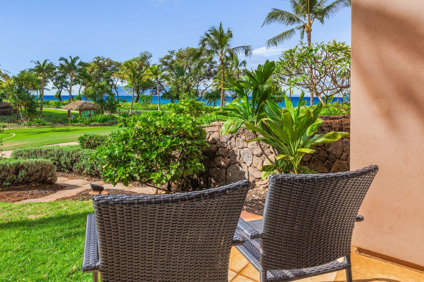 Blue Hokulani Residence - Image 4