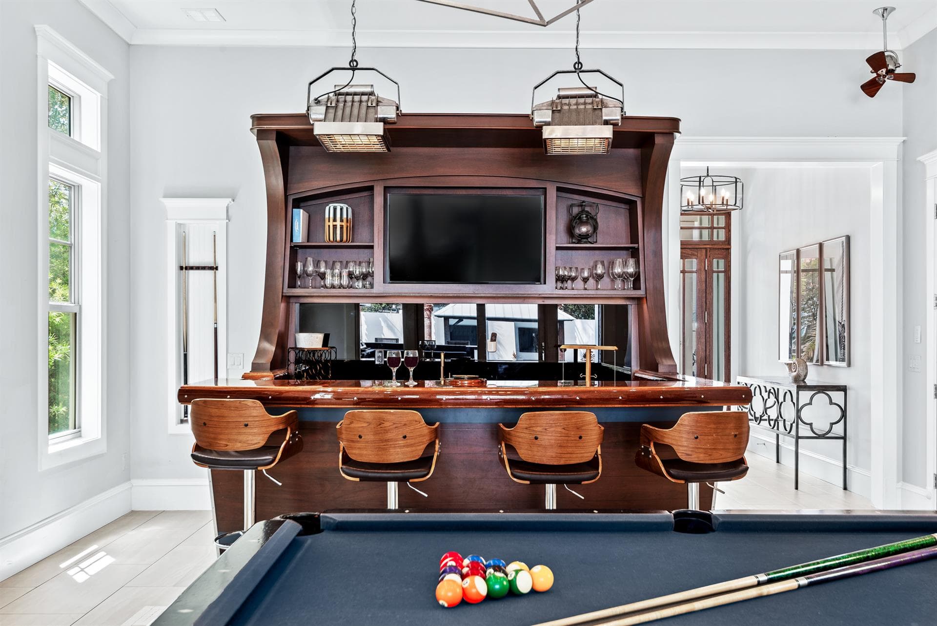 Life Aquatic Villa - Image 14