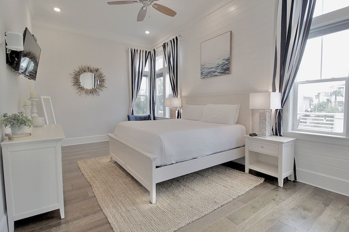 Sea And Me - Image 10