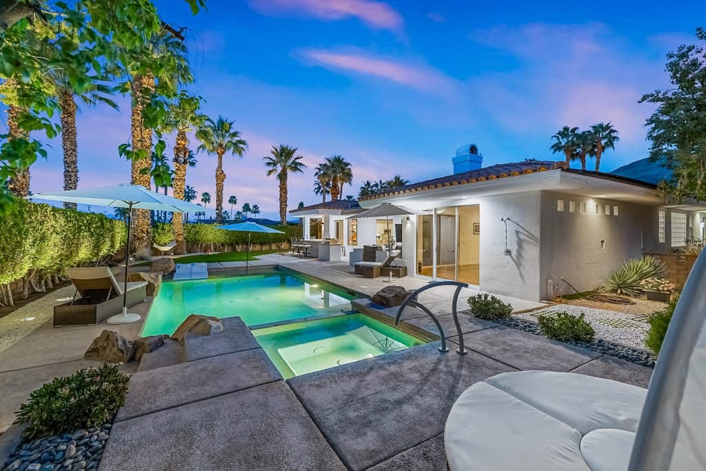 Palm Springs Villa - Image 39