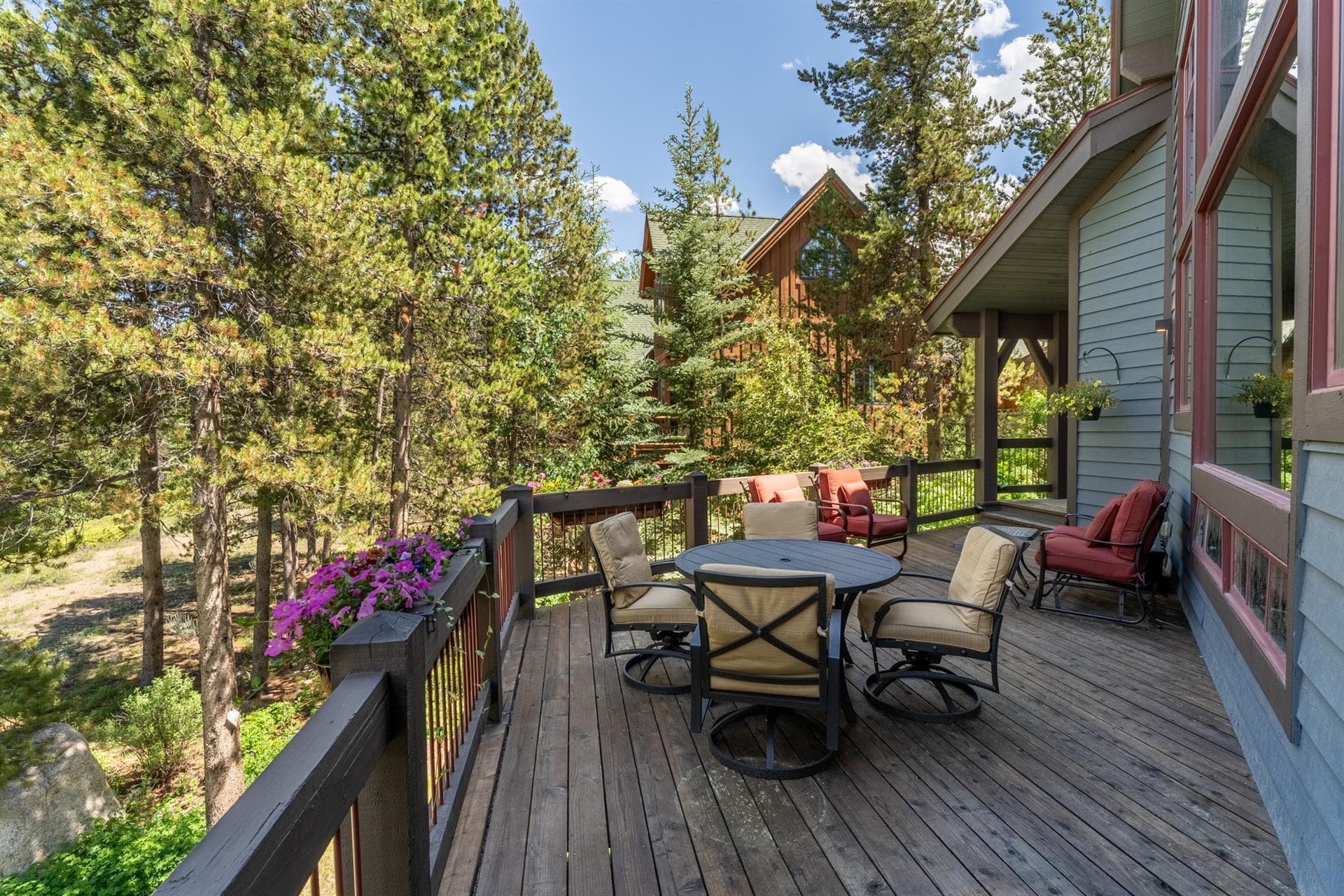 Elk Circle - Image 16