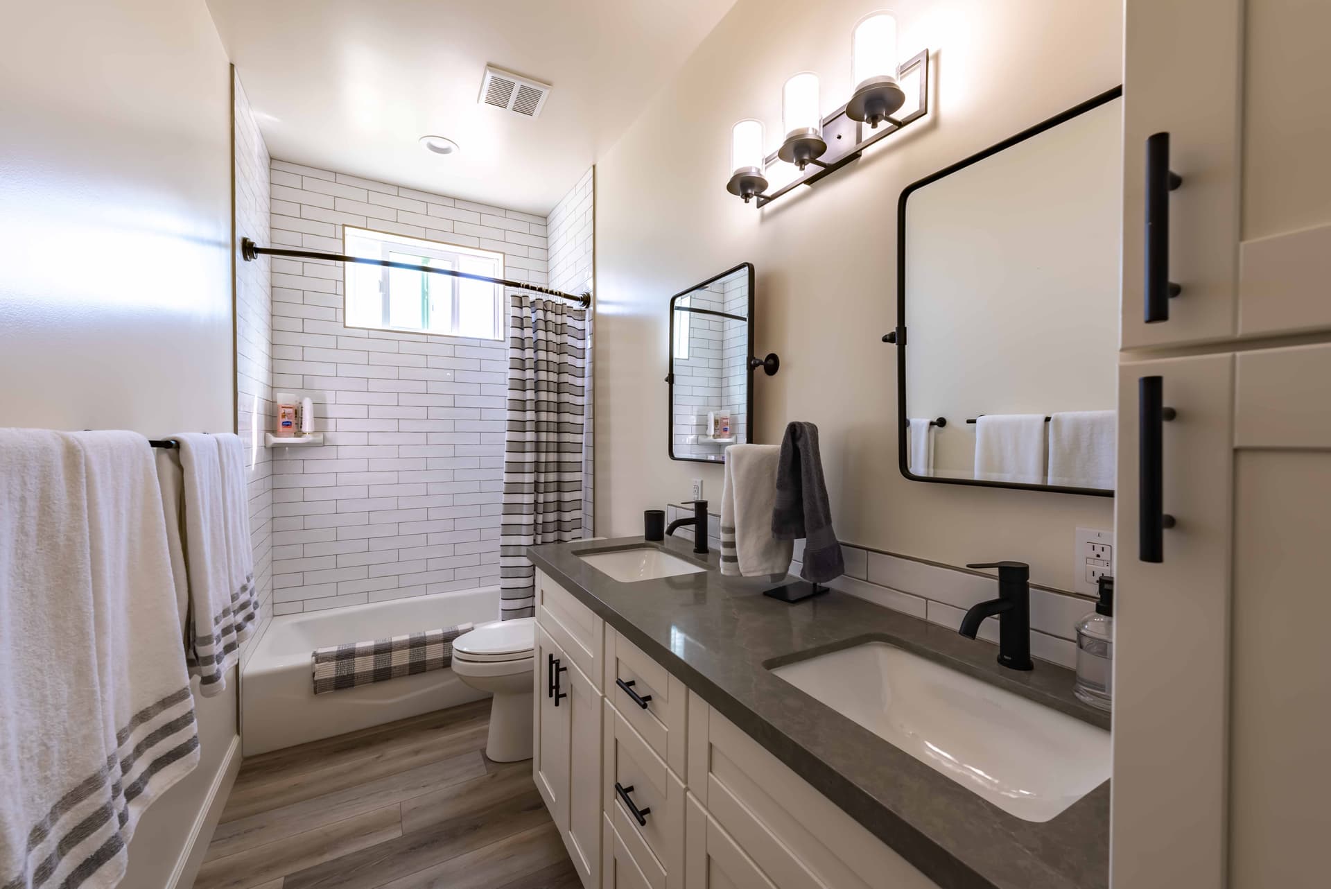 Memory M'Acres Home - Image 26