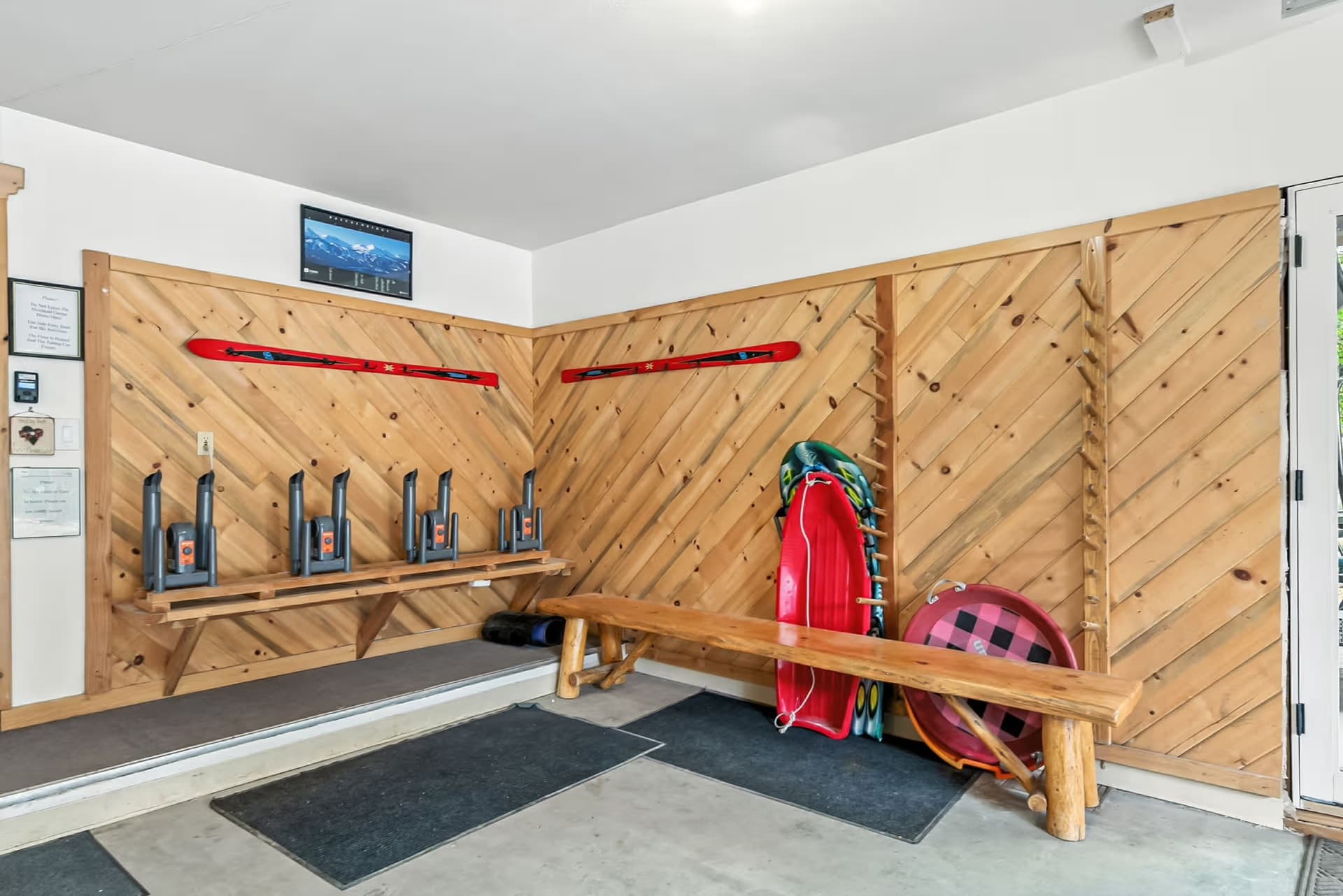 Snowbound Refuge - Image 5