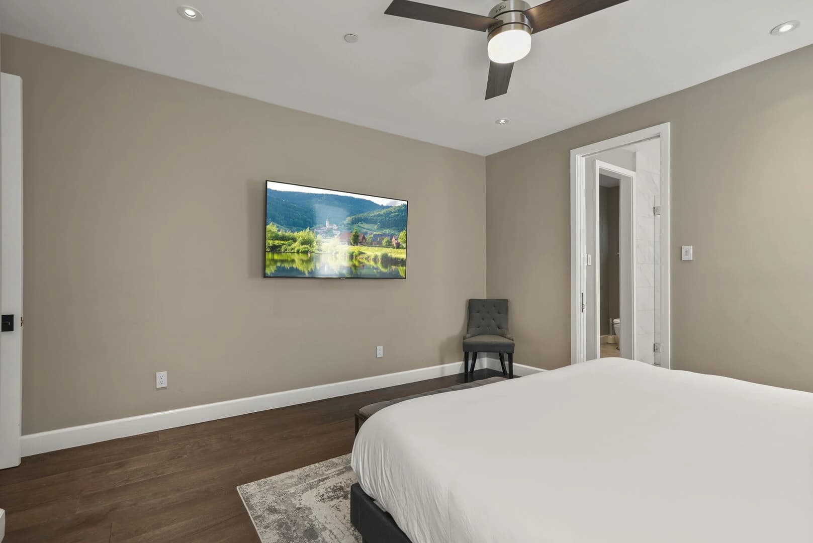 Bird Rock Gem - Image 53