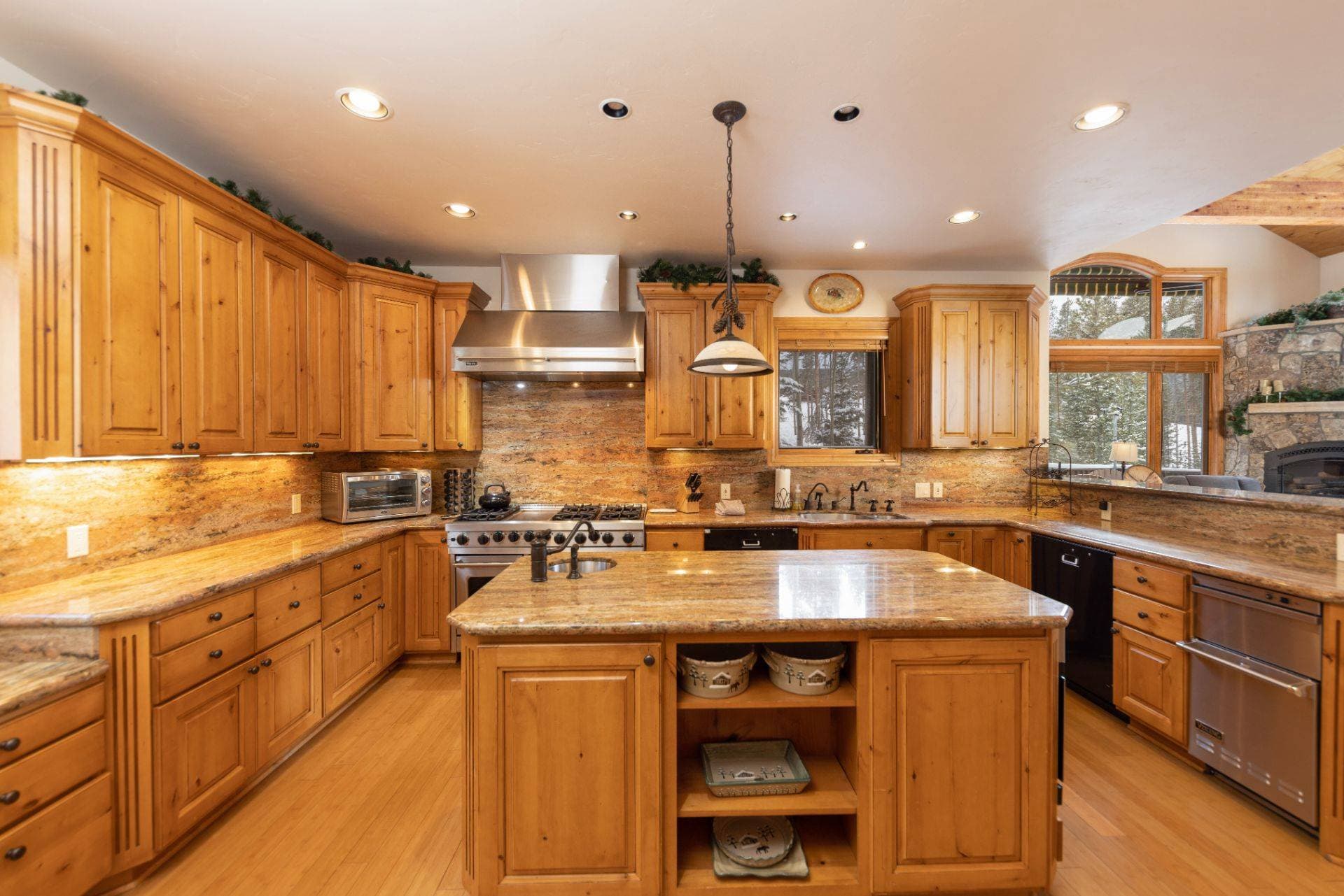 Fireside Villa - Image 12