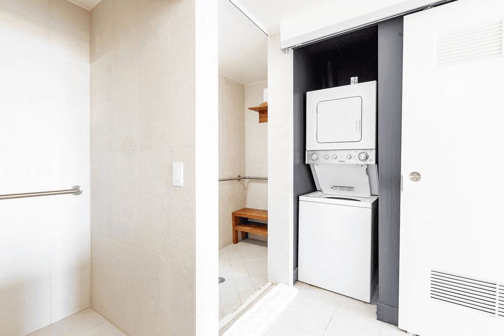 Shoreline #604 - Image 24