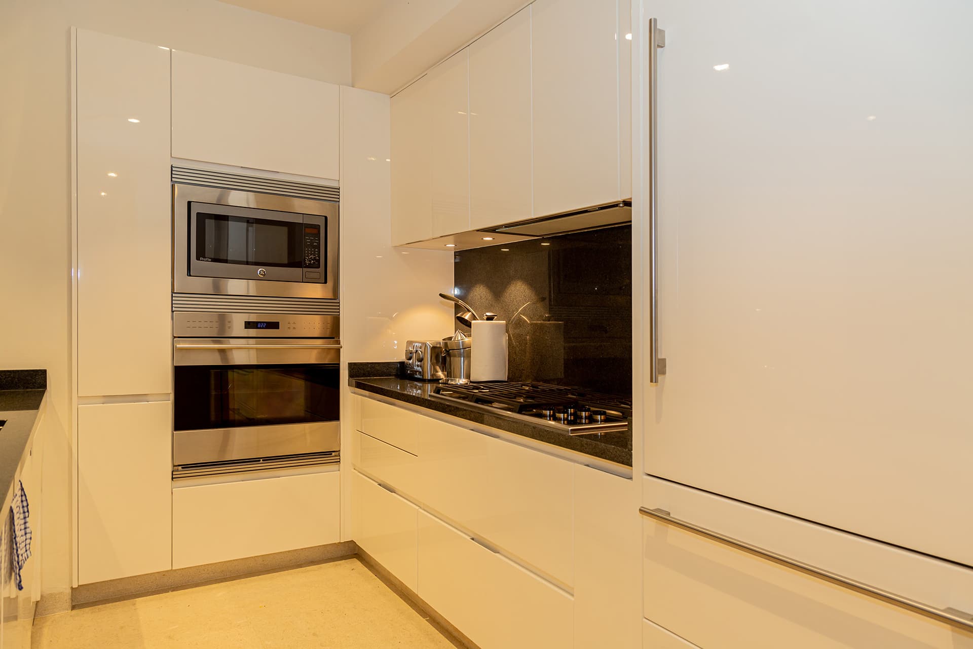 Marietas #A301 - Image 15