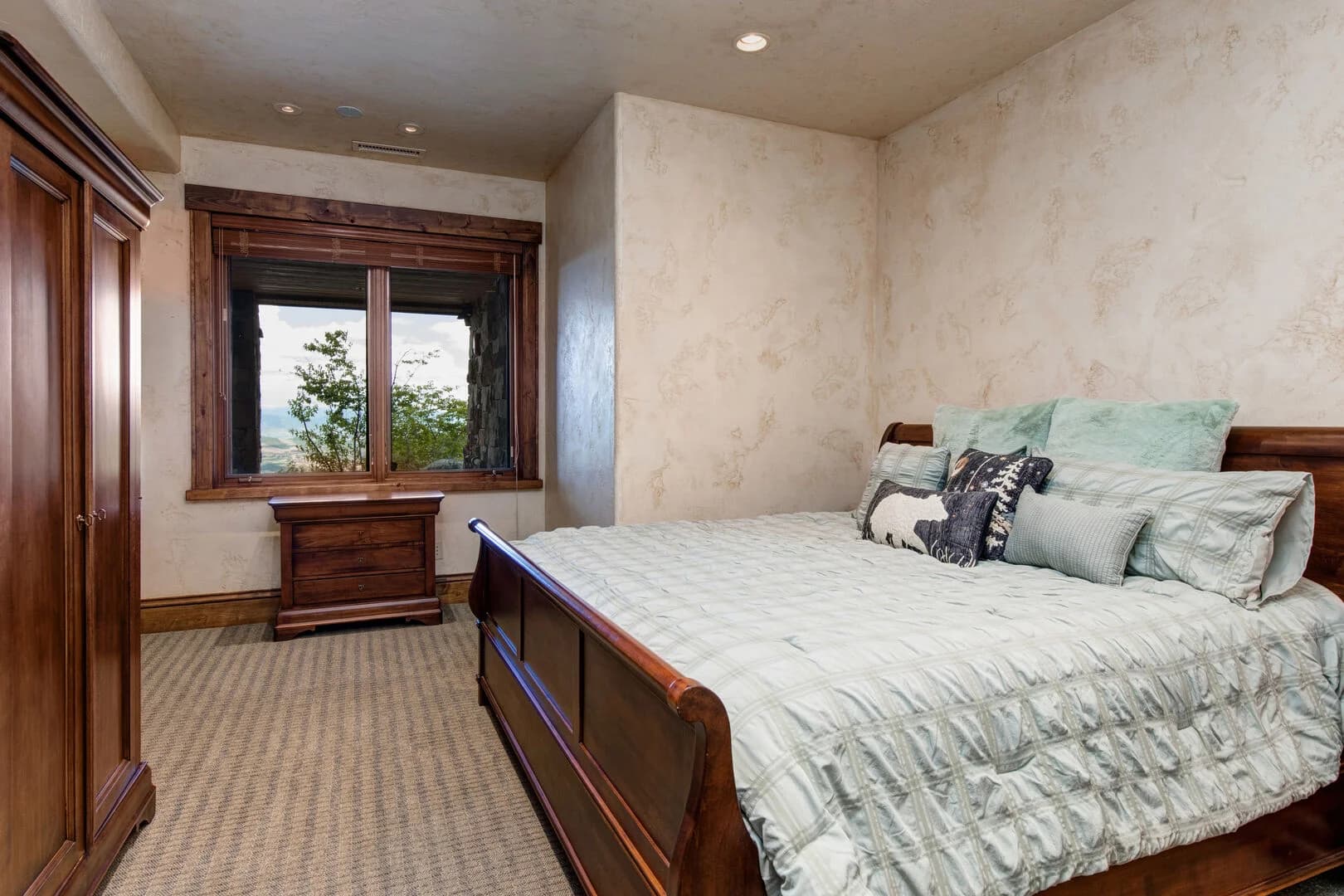 Chateau Jordan - Image 59