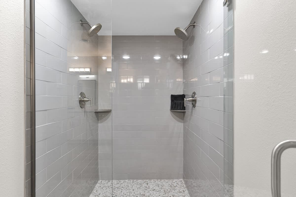 Sunkist Sanctuary - Image 32