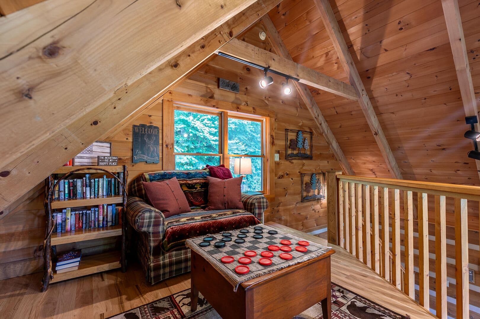 Mountain Time Home - Image 13