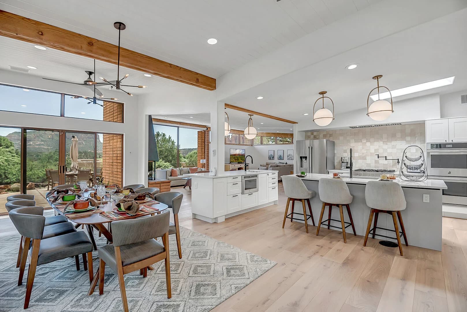 Cathedral Oasis - Image 5