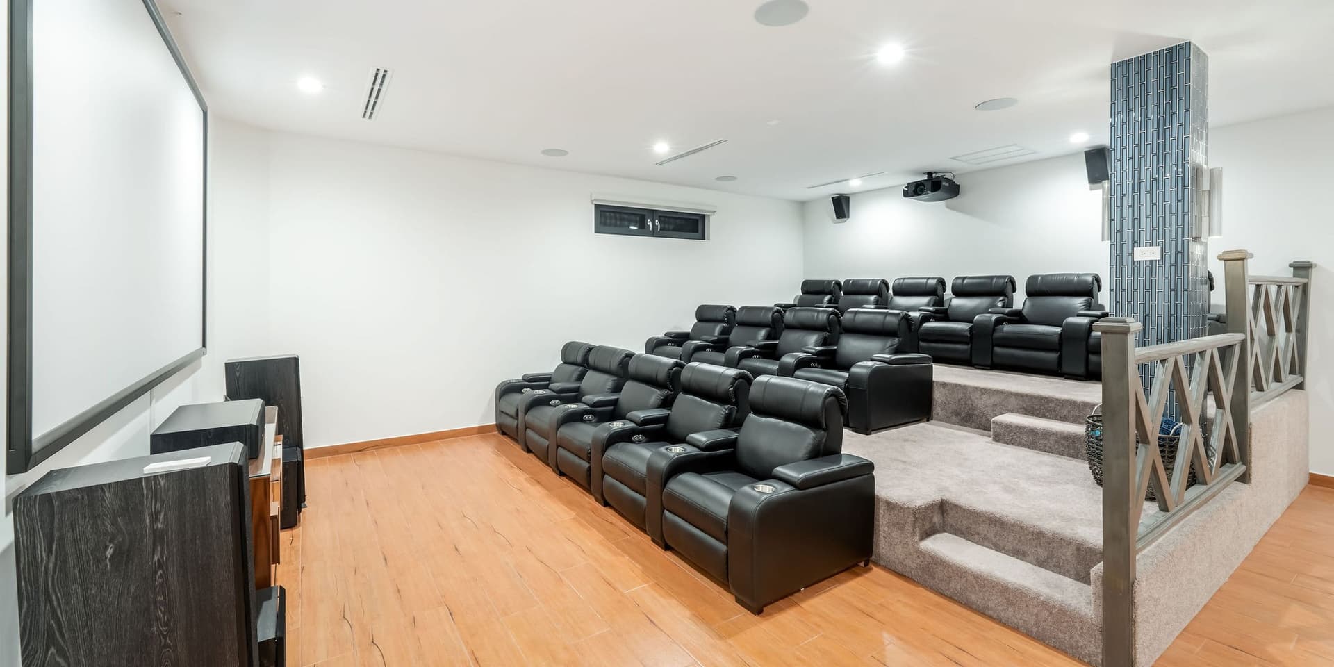 Timeless Paradise - Image 4