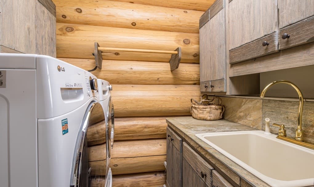 Upper Beehive Basin - Image 23