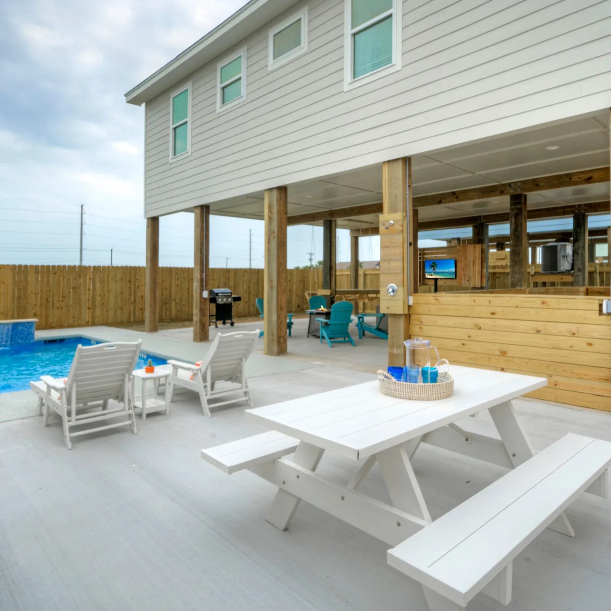 Flirty Flamingo - Image 29