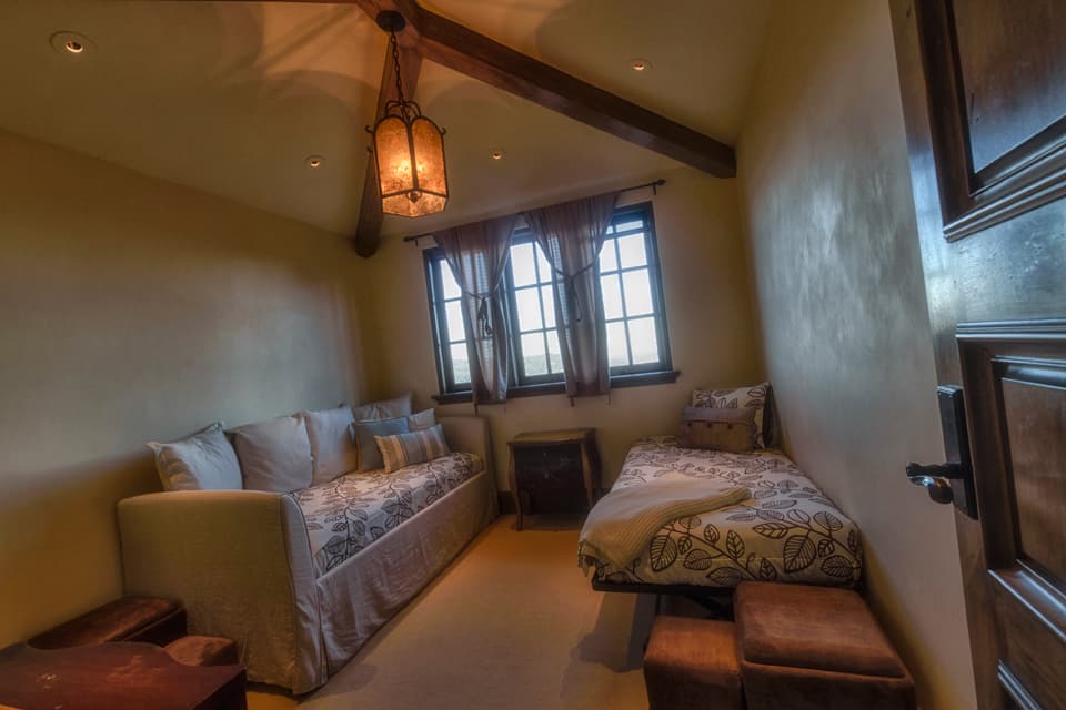 Renaitre Estate - Image 31