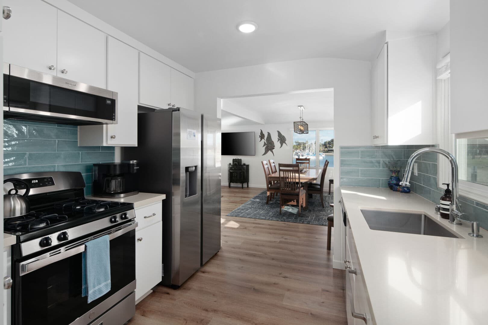 Surf and Bay B Home - Image 3