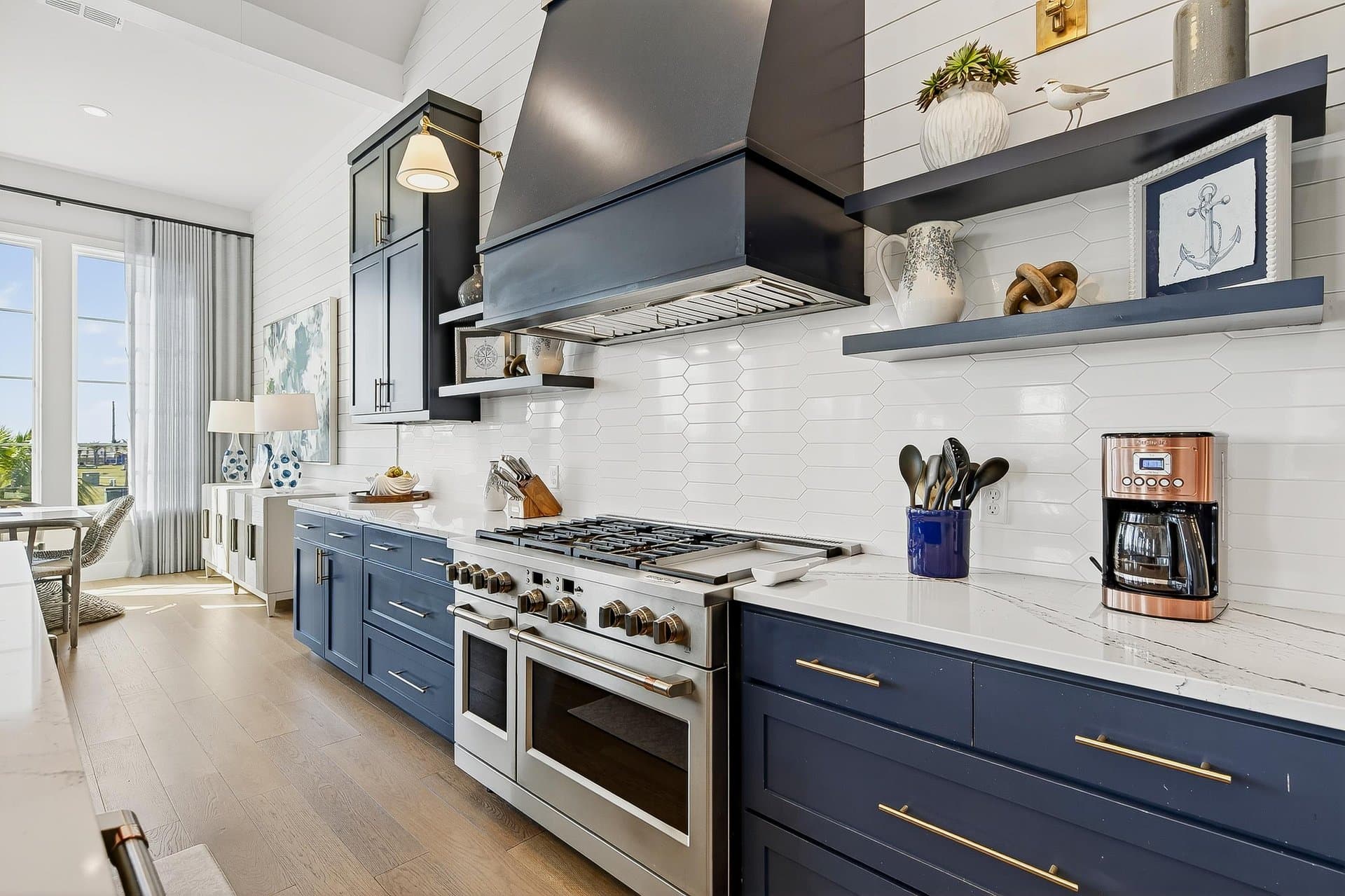 Uncharted - Image 10