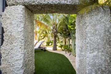 Surf-Side Beach House - Image 47