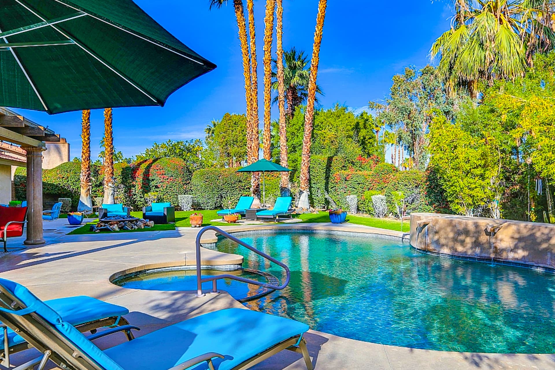 Bev Palm Springs Home - Image 22