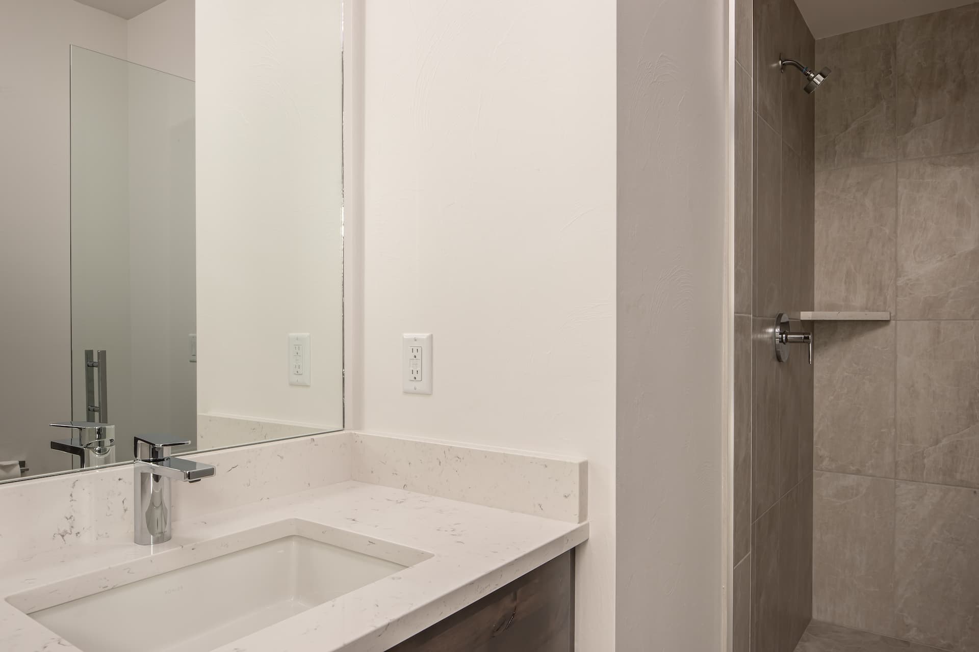 Lower Cascade Ridge - Image 30