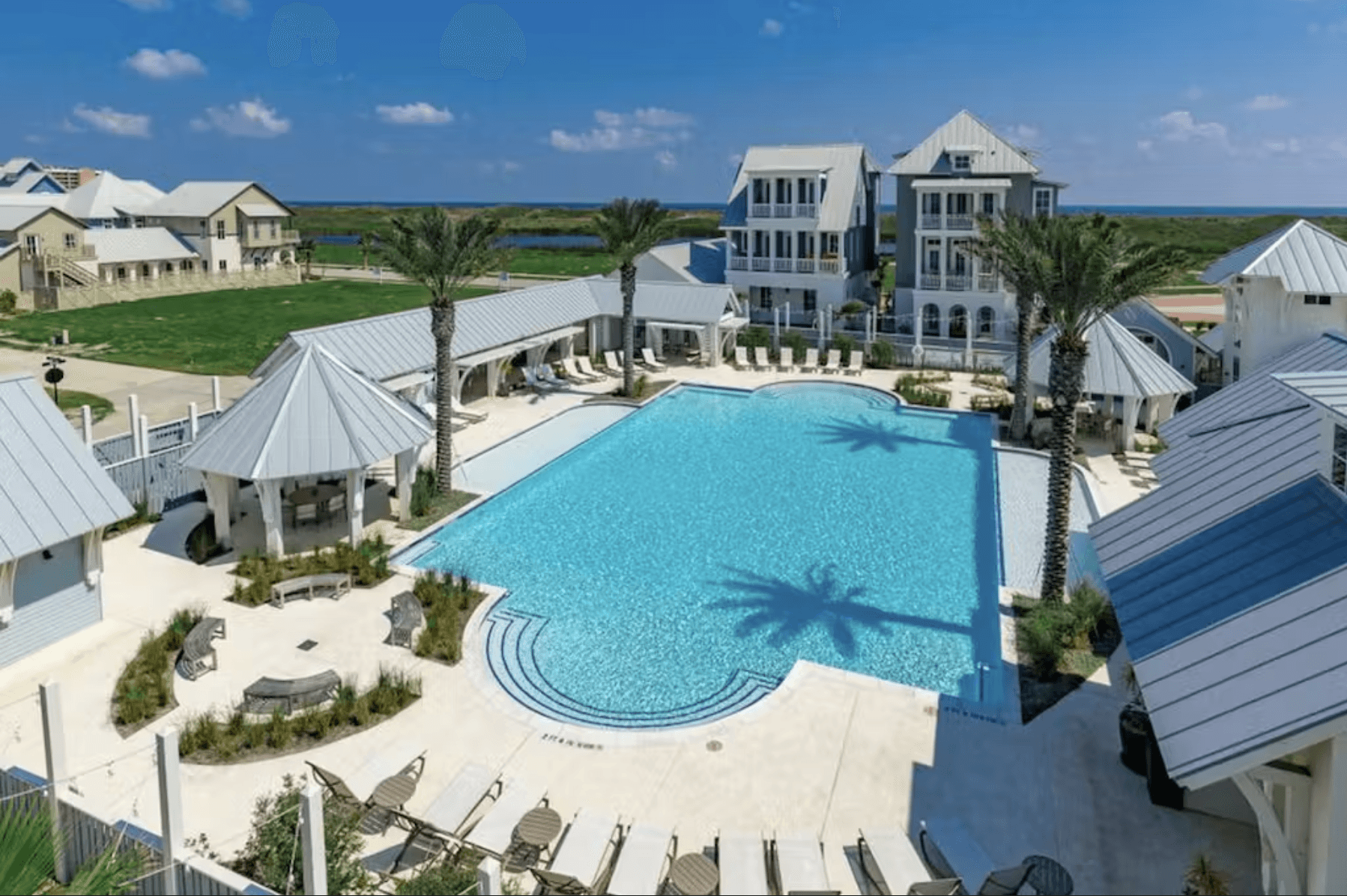 Parrots Cove - Image 3