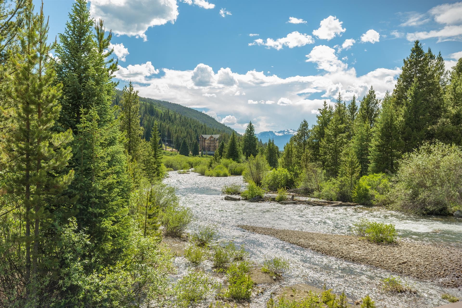 Alpine Vista Retreat - Image 29