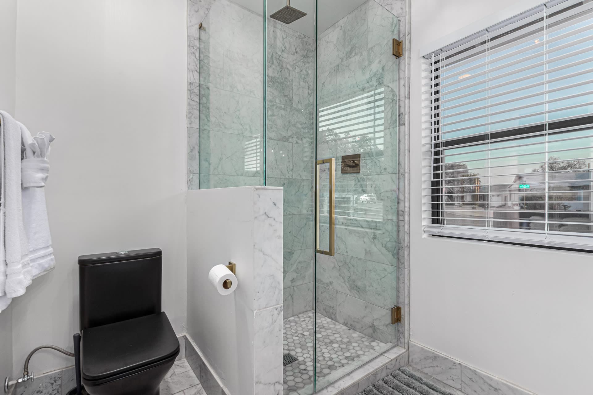 Desert Winds - Image 15