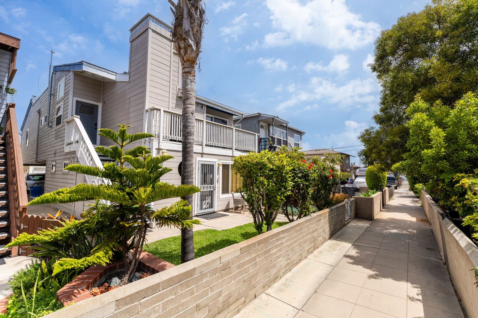 Island Paradise - Image 3