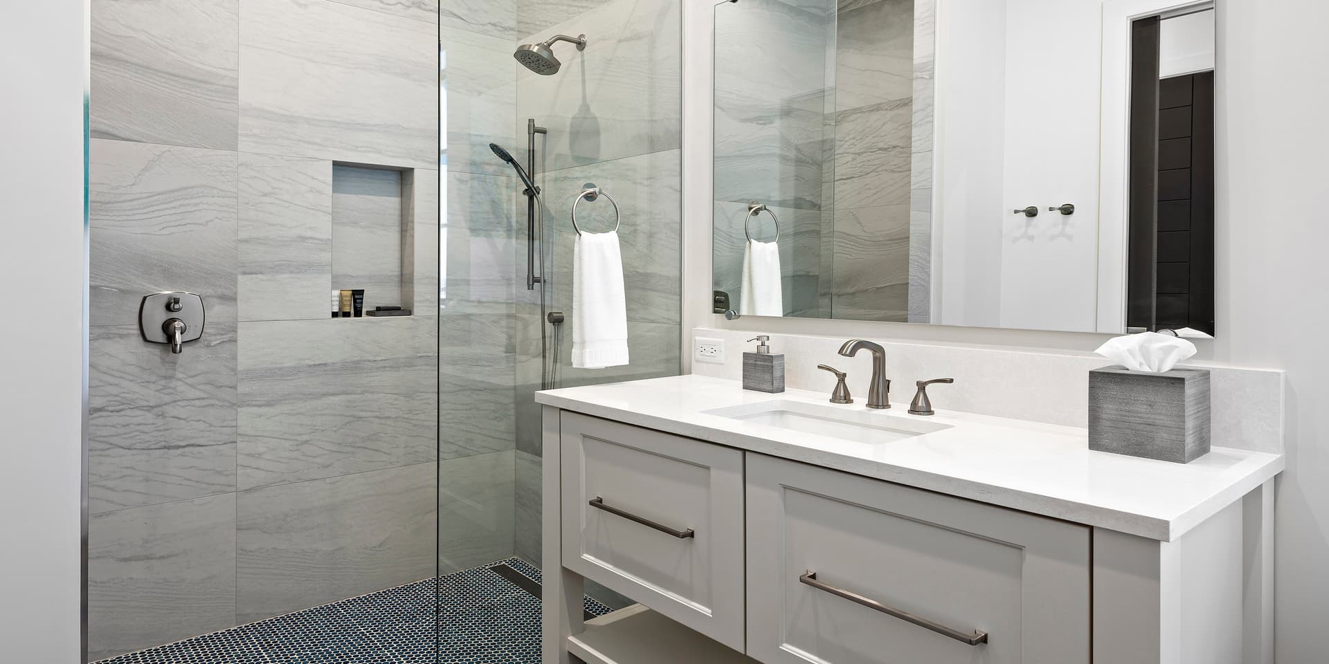 Rip Kai Villa - Image 22