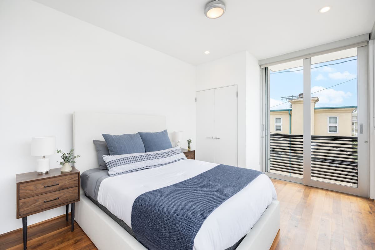 Venice View - Image 18