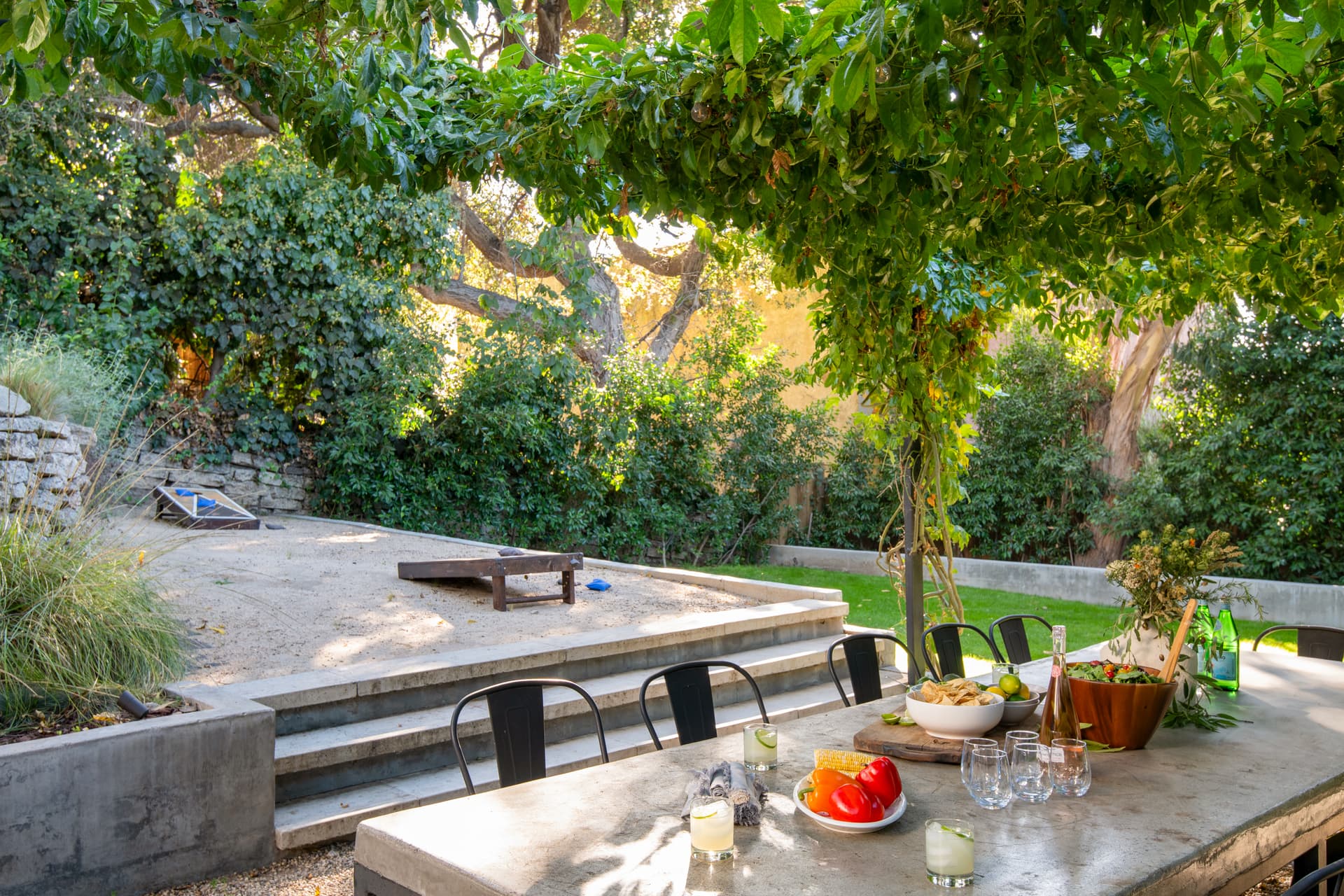 Silver Screen - Image 2