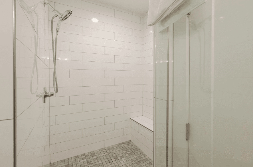 Doralee Home - Image 15