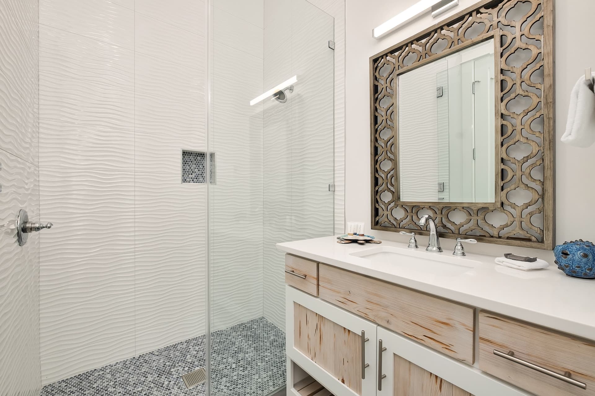 Emerald Palms - Image 23