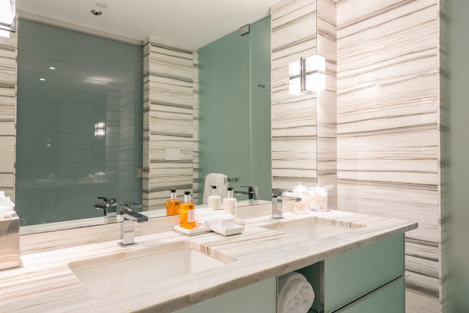 W South Beach Residence #1229 - Image 28