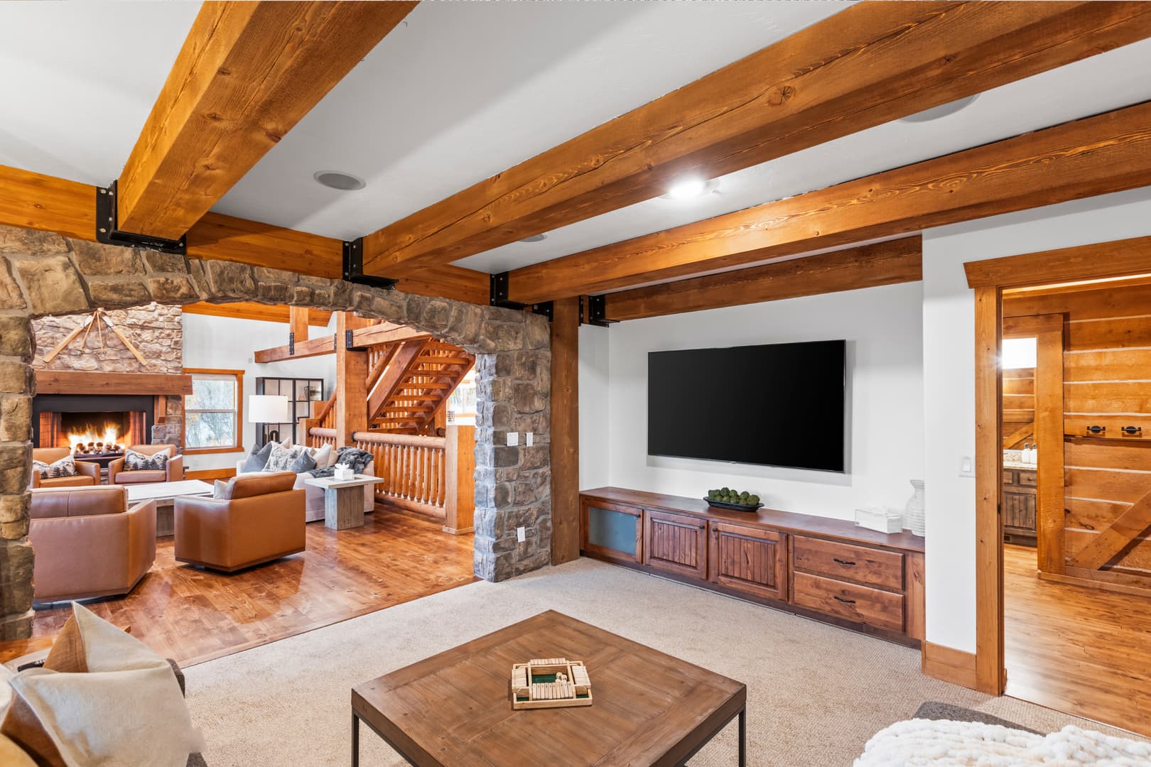 Unforgotten Utopia - Image 7