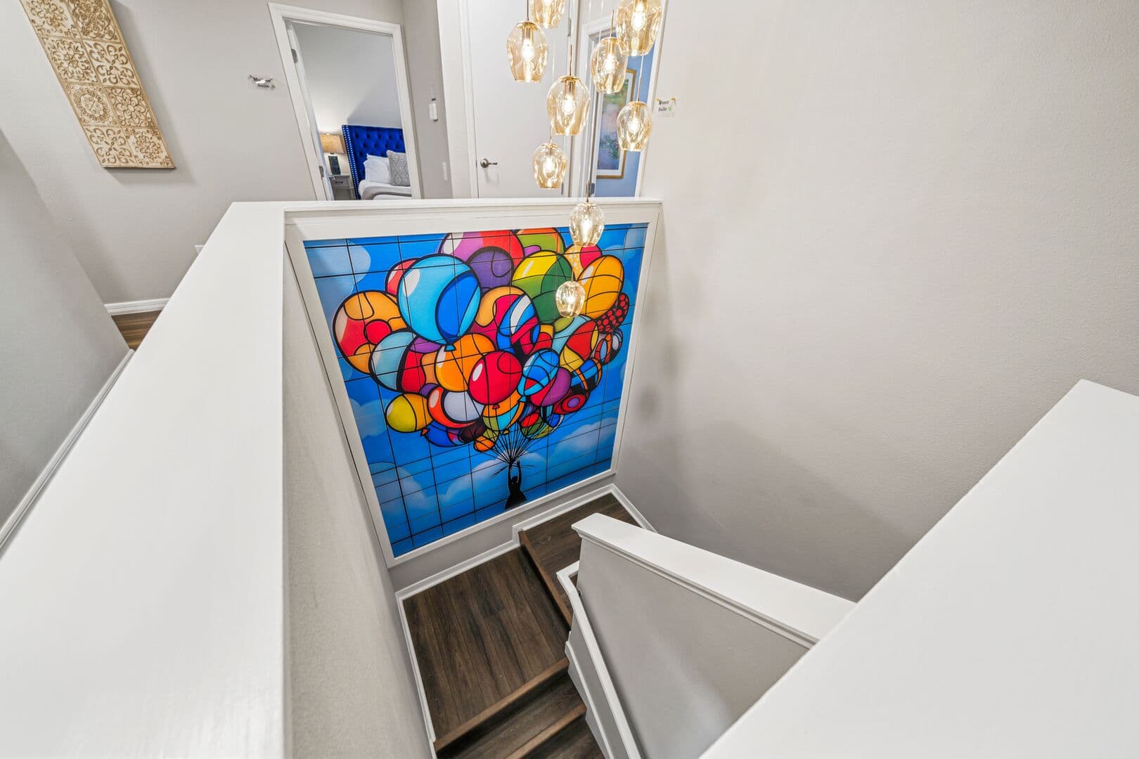 Gallery House - Image 59