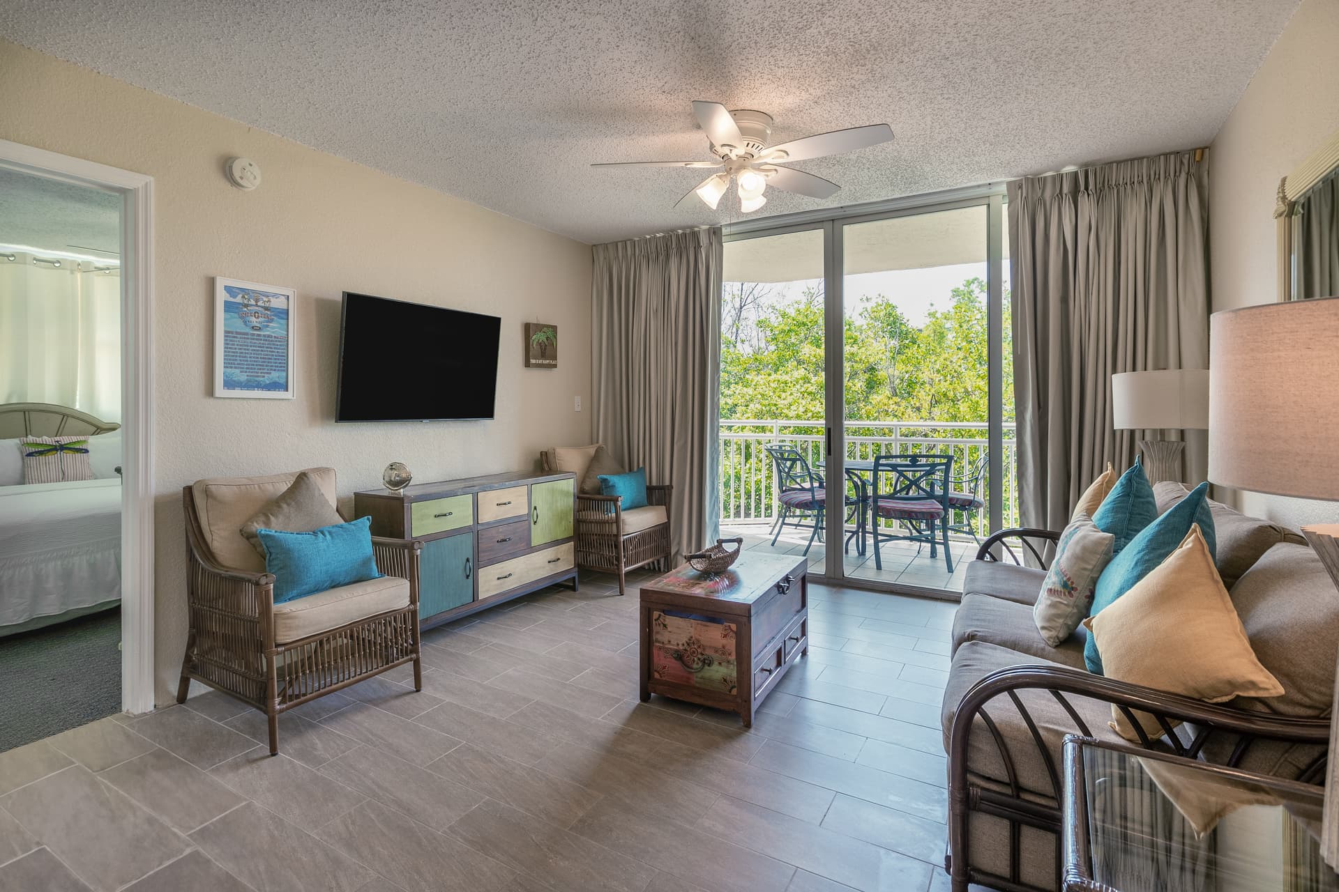 Saint Lucia Suite - Image 4