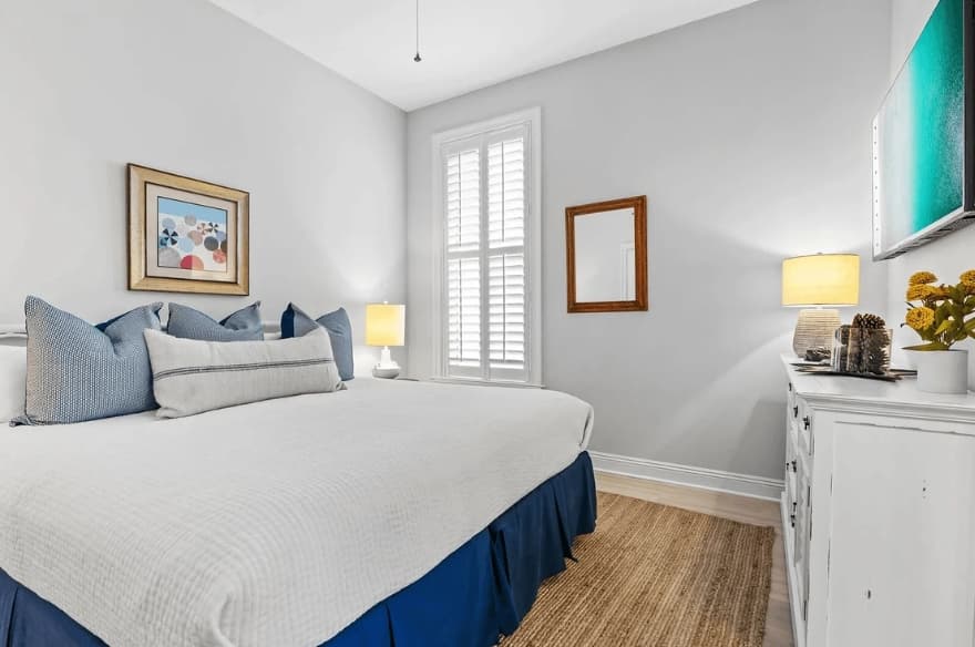 Grovey by the Sea - Image 26