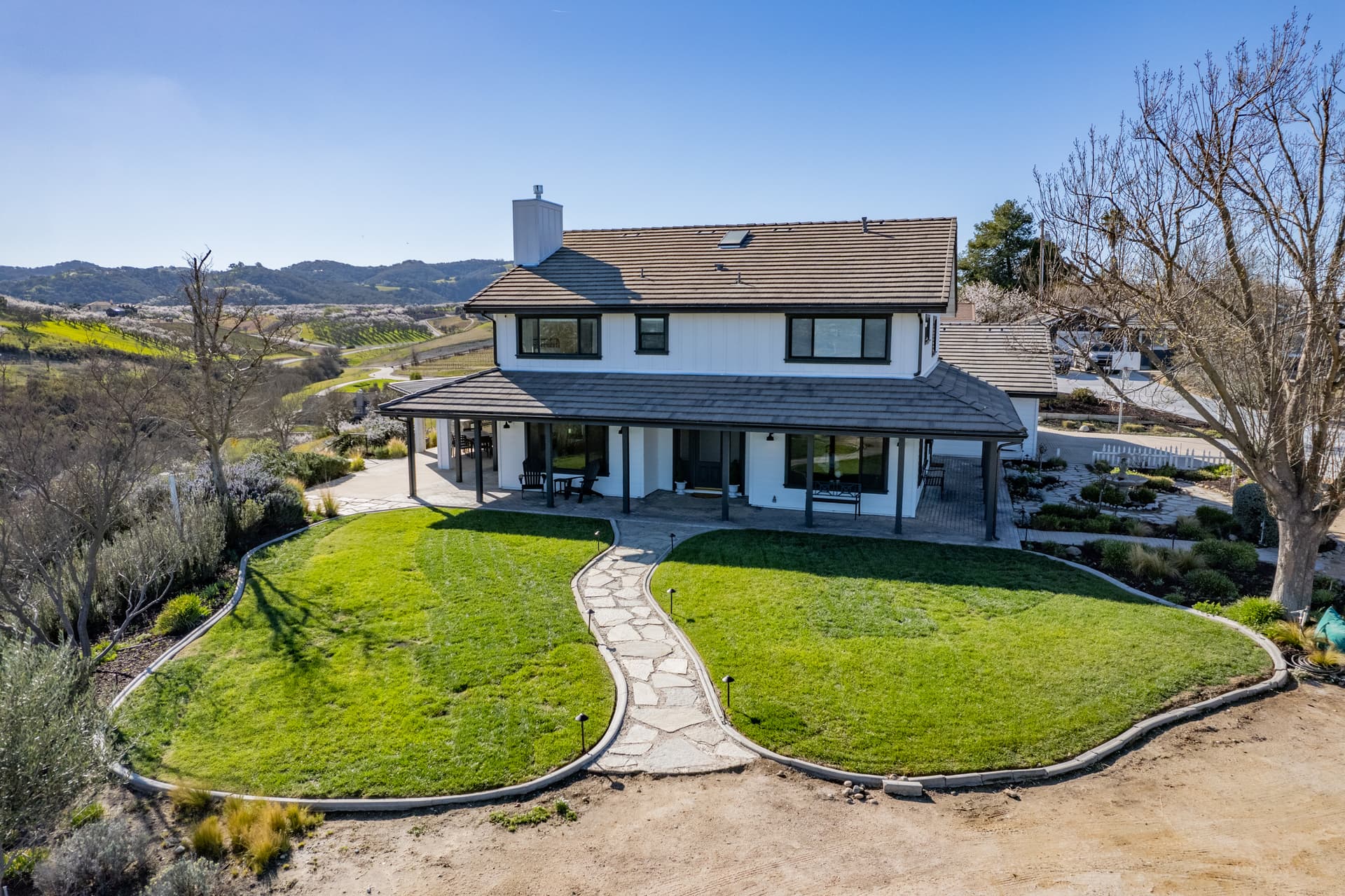 Mira Vista Manor - Image 71