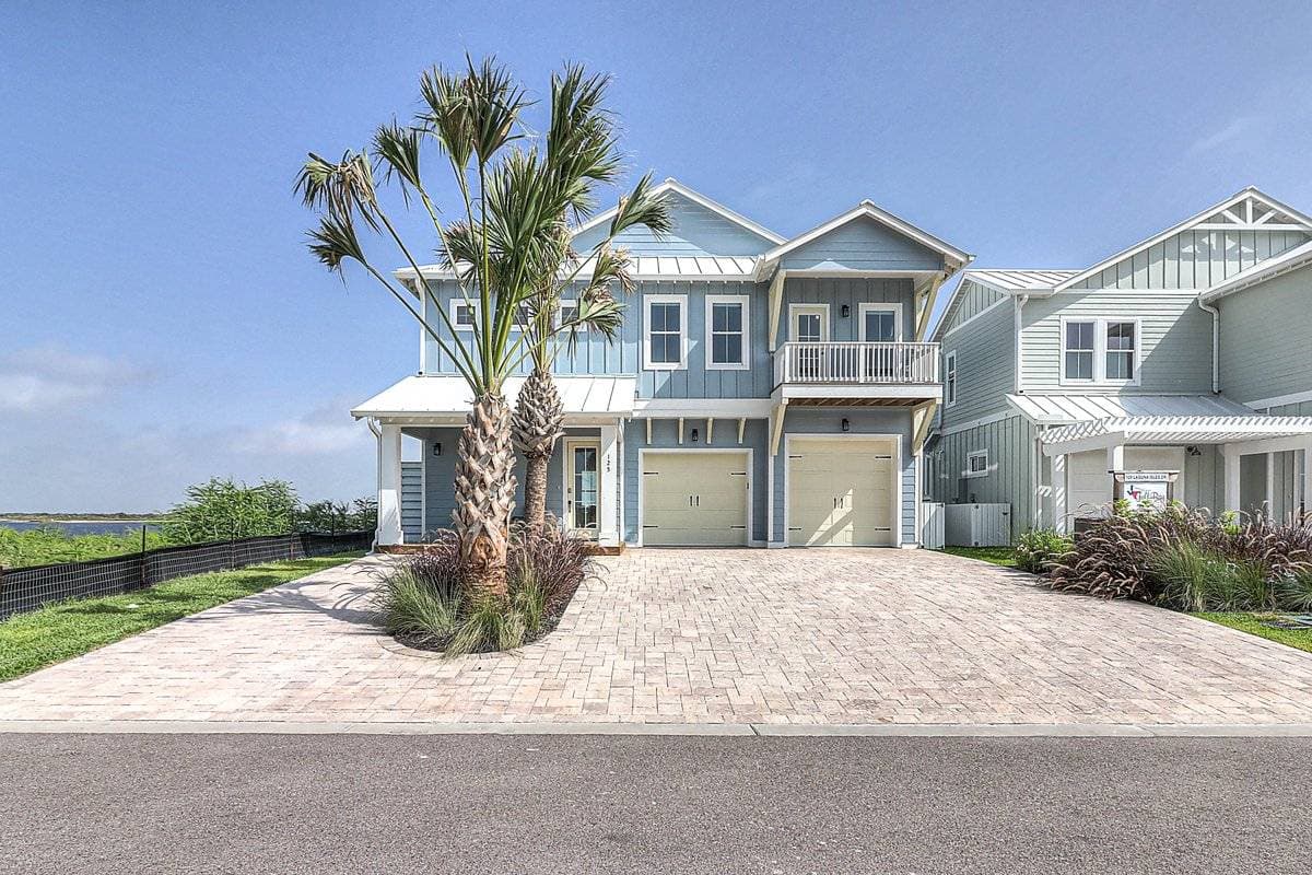 Nauti Captain - Image 40