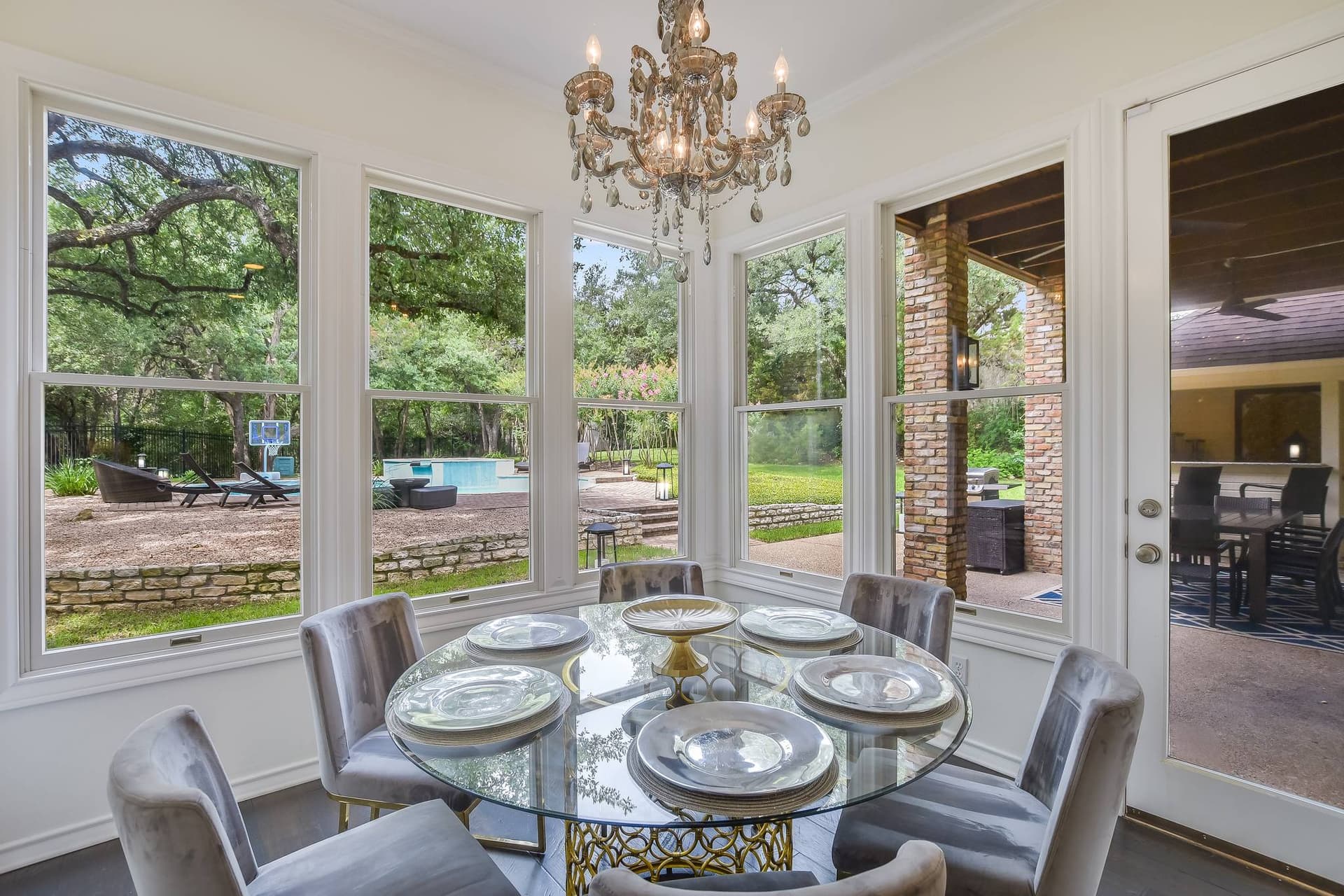 Austin Country Club Estate - Image 6