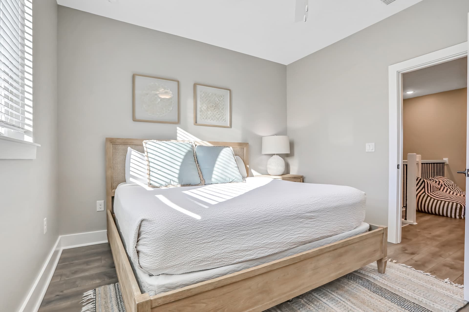 Come Sail Away House - Image 14