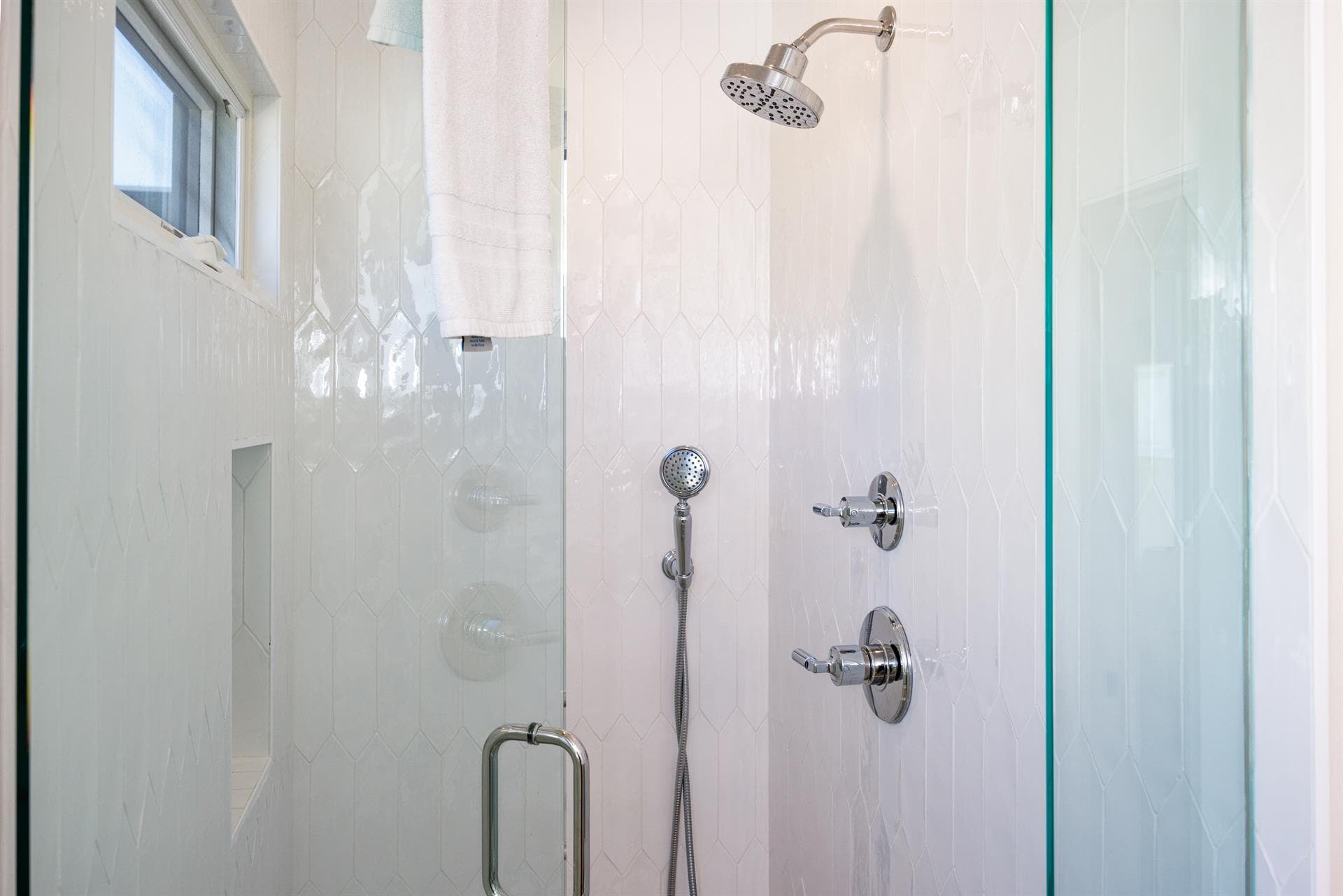 Sun Deck Haven - Image 7