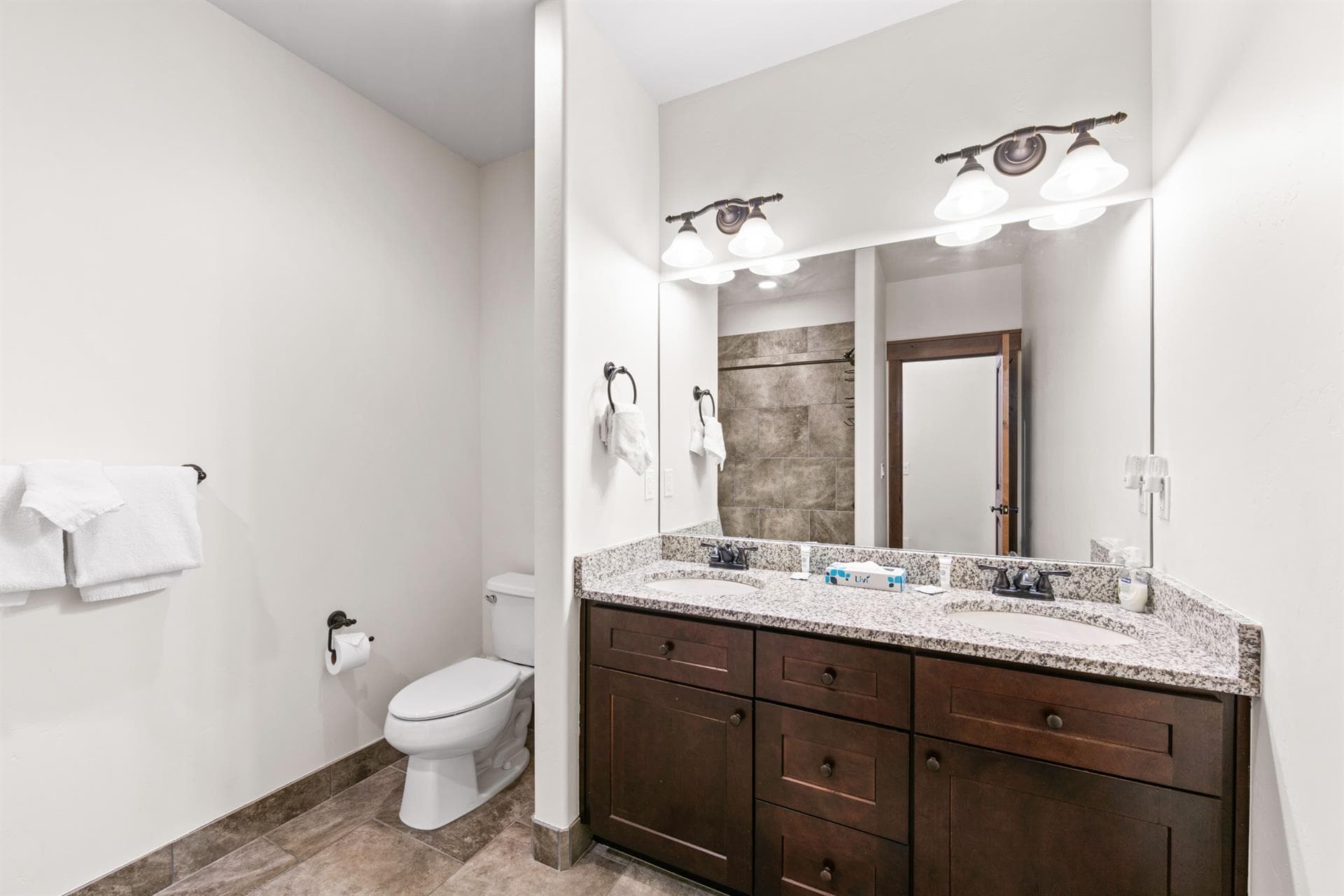 Alders Home - Image 17