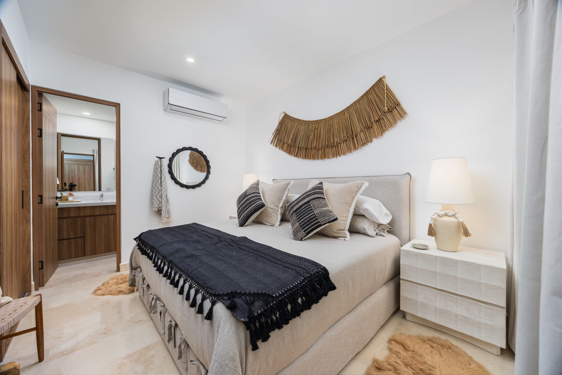 Harbor 171 Residences #803 - Image 12