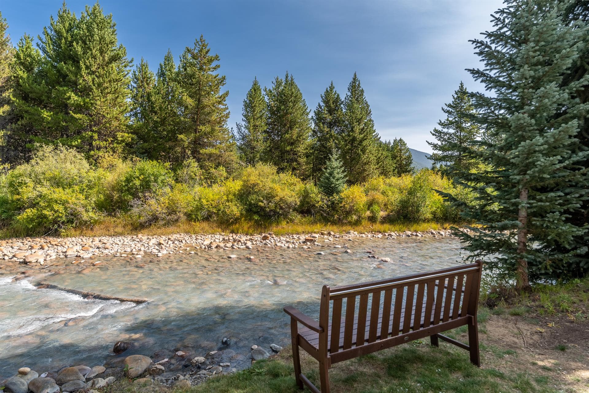 Cedar Cabin - Image 24