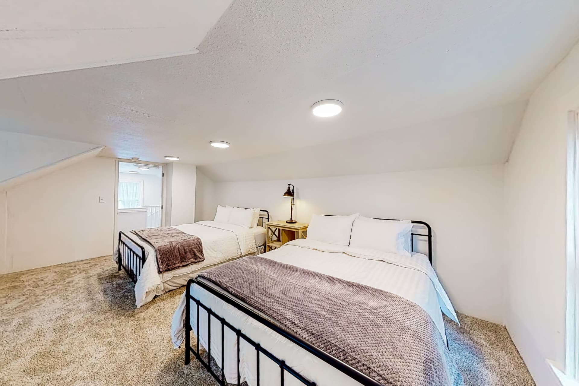 Idahome Lake City Charmer - Image 18